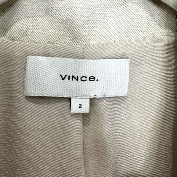 VINCE Textured Linen Double breasted blazer in Sand - Picture 8 of 9